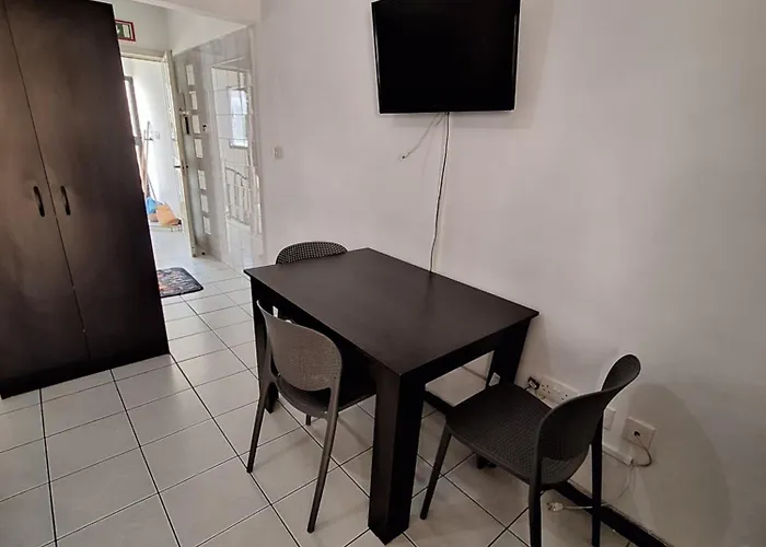 Lovely Paceville I * San Ġiljan